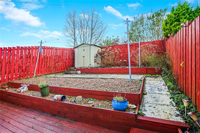 2 Bedroom Terraced House For Sale In Bardrainney Avenue, Port Glasgow, Inverclyde, PA14
