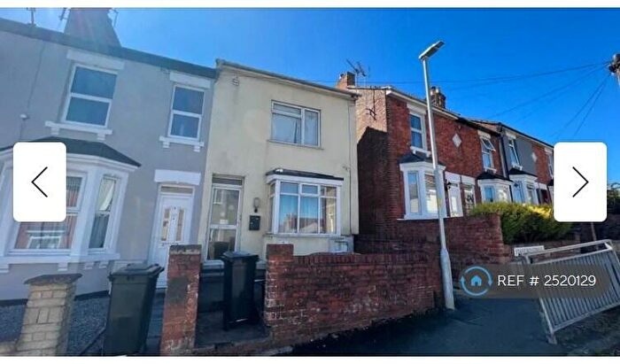 1 Bedroom Flat To Rent In Stafford Street, Swindon, SN1