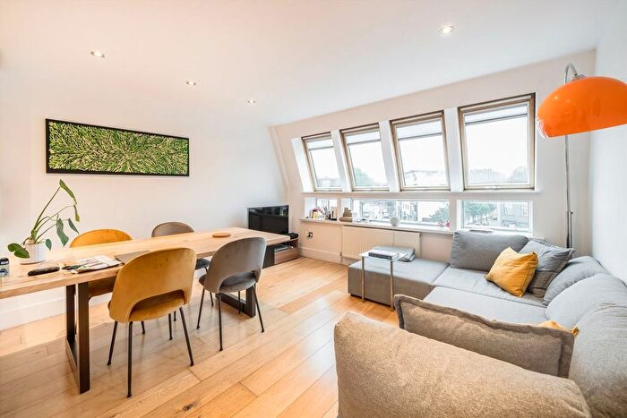 1 Bedroom Flat To Rent In Holloway Road, Holloway Road, N7