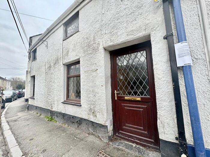 2 Bedroom Cottage To Rent In Colebrook Road, Plympton, Plymouth, PL7