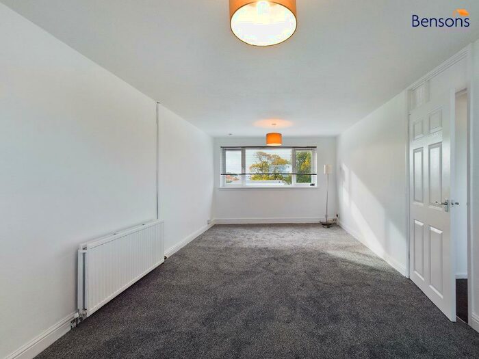 2 Bedroom Flat To Rent In Talbot, East Kilbride, South Lanarkshire, G74