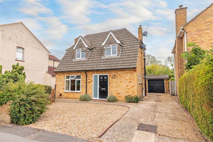 2 Bedroom Detached House For Sale In Penn Road, SL3