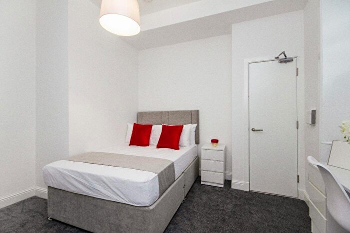 1 Bedroom Flat To Rent In Torness Street, Partick, Glasgow, G11