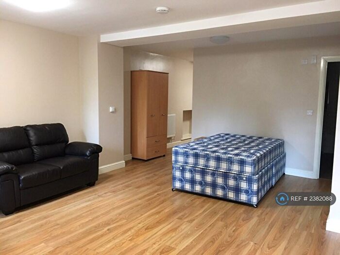 Studio To Rent In Dover Place, Bristol, BS8