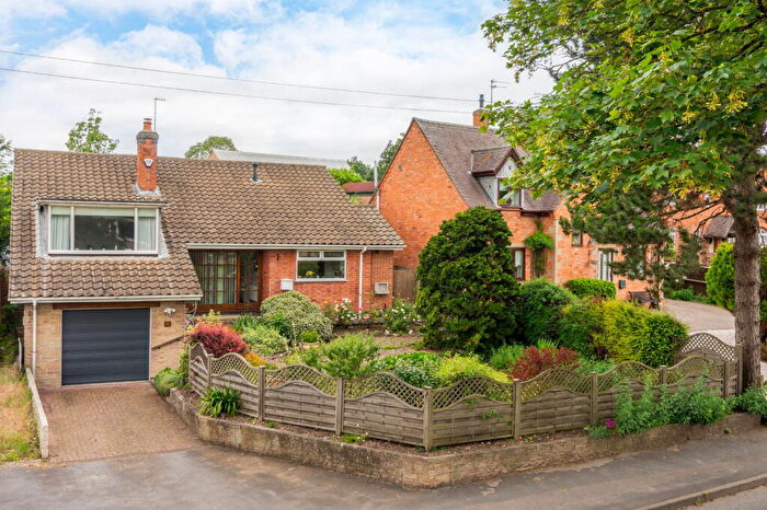 3 Bedroom Detached House For Sale In Main Street, Rempstone, LE12