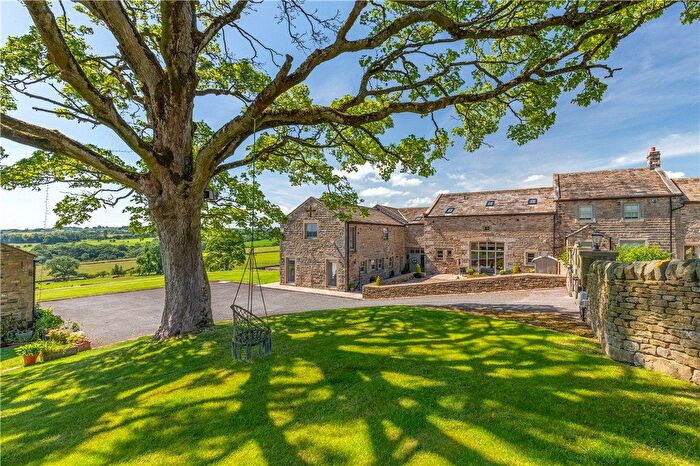 5 Bedroom Barn Conversion For Sale In Bolton Road, Silsden, West Yorkshire, BD20