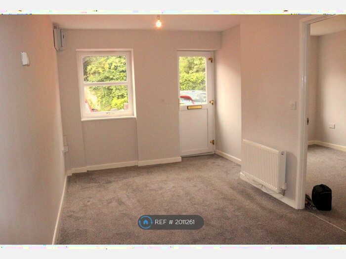 1 Bedroom Flat To Rent In Handel House, Cannock, WS11