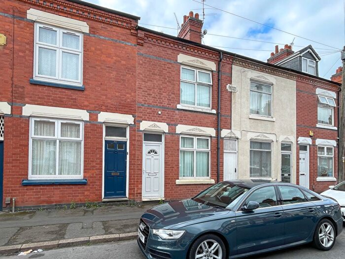 2 Bedroom Terraced House To Rent In Willowbrook Road, Leicester, LE5