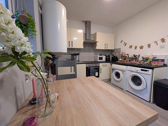 3 Bedroom Flat To Rent In Lower Parliament Street, Nottingham, NG1