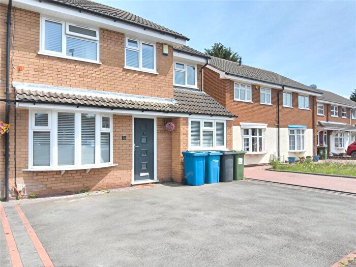 4 Bedroom Semi-Detached House For Sale In Swallowfield, Tamworth, Staffordshire, B79