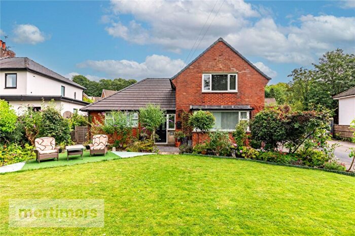 3 Bedroom Detached House For Sale In Knowsley Road, Wilpshire, Blackburn, Lancashire, BB1