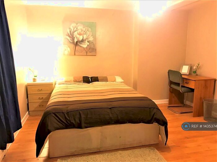 1 Bedroom Flat To Rent In Thirlmere Close, Coventry, CV4