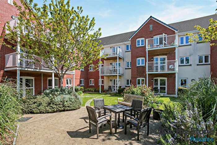 2 Bedroom Flat For Sale In Squire Court, Raleigh Mead, South Molton Devon, EX36