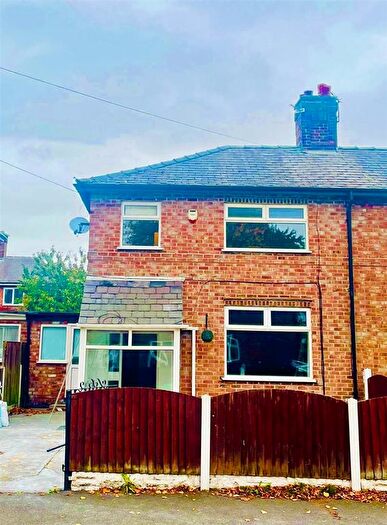 3 Bedroom Semi-Detached House To Rent In Bridgewater Avenue, Warrington, WA4