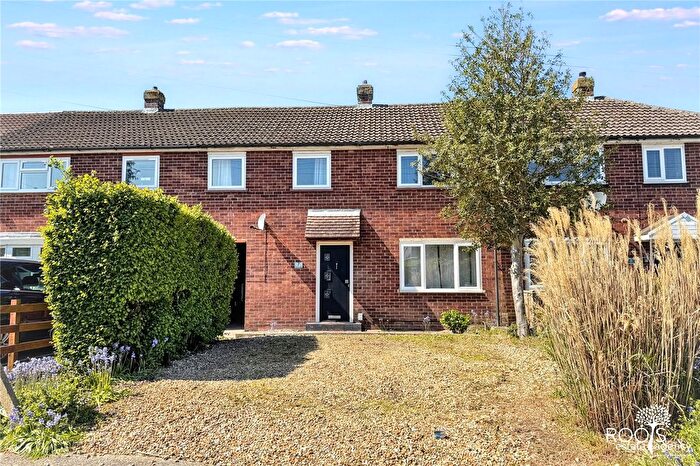 3 Bedroom Terraced House For Sale In Stoney Lane, Thatcham, Berkshire, RG19