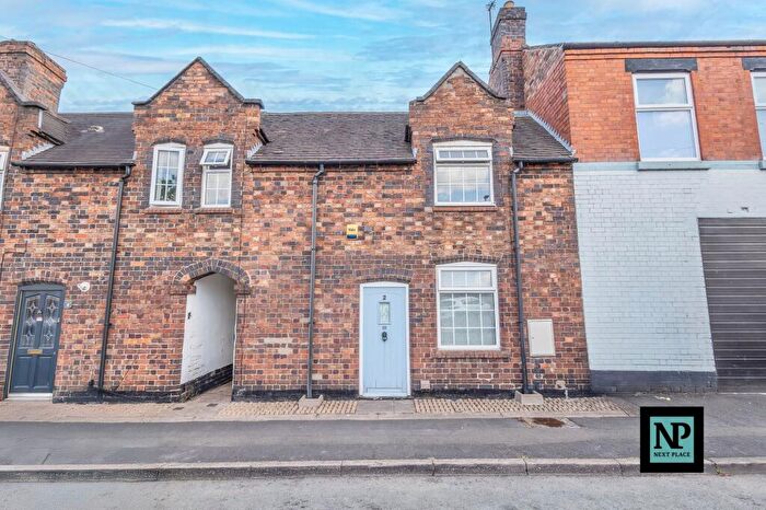 2 Bedroom Terraced House For Sale In New Street, Tamworth, B77