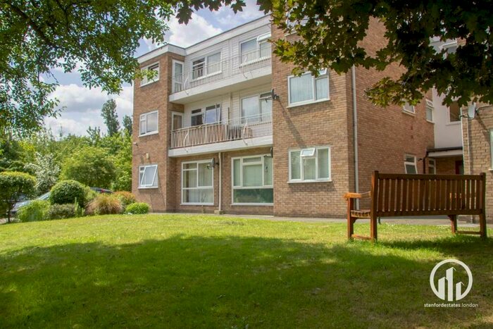 1 Bedroom Flat To Rent In Dacres Road, Forest Hill, London, SE23