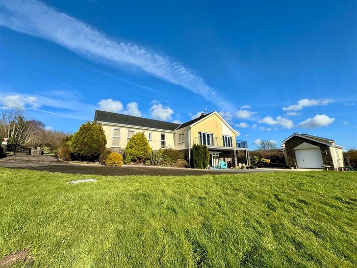 5 Bedroom Detached House For Sale In Ferry Road, Kidwelly, SA17