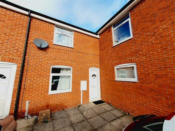 2 Bedroom Terraced House To Rent In Woodlands Court, Wood Street, Kettering, NN16