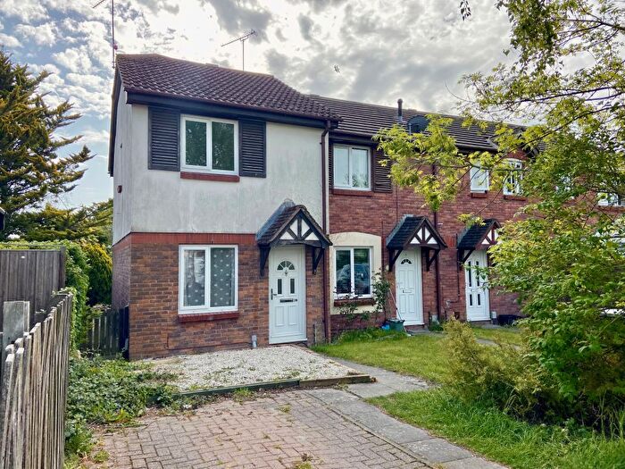 2 Bedroom Terraced House For Sale In Fenland Close, Middleleaze, Swindon, SN5