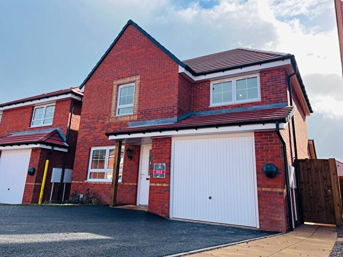 3 Bedroom Detached House To Rent In Cardamine Parade, Stafford, ST16