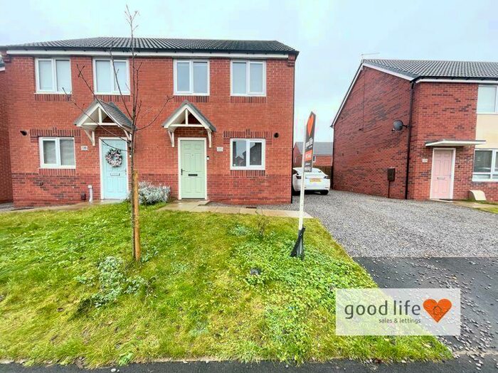 3 Bedroom Semi-Detached House For Sale In Fordfield Road, Ford Estate, Sunderland, SR4