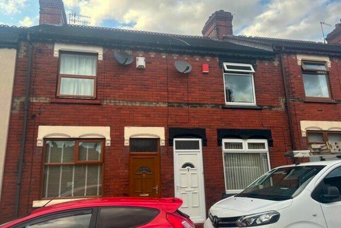 2 Bedroom Property To Rent In Tirley Street, Stoke-On-Trent, ST4