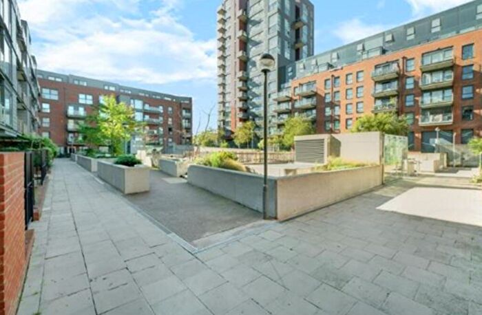 2 Bedroom Apartment To Rent In Zenith Close, London, NW9
