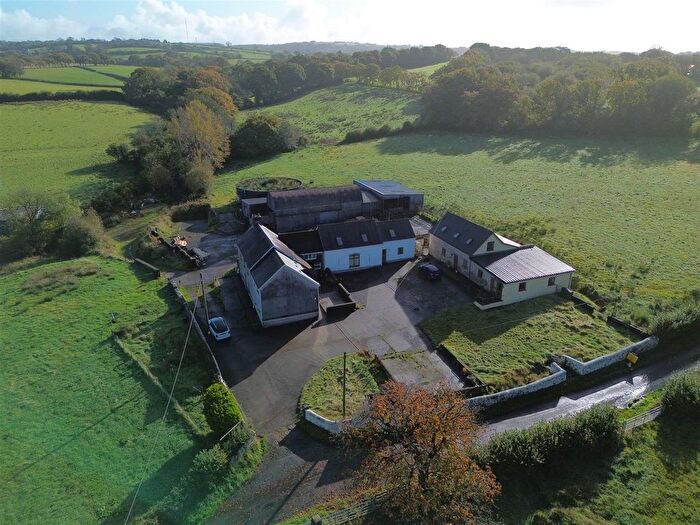 13 Bedroom Property For Sale In Maesybont, Llanelli, SA14
