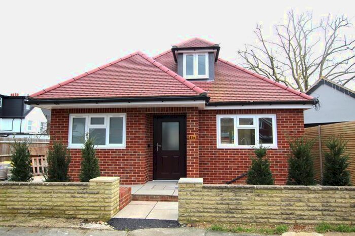 2 Bedroom Detached Bungalow To Rent In Kendor Avenue, Epsom, KT19