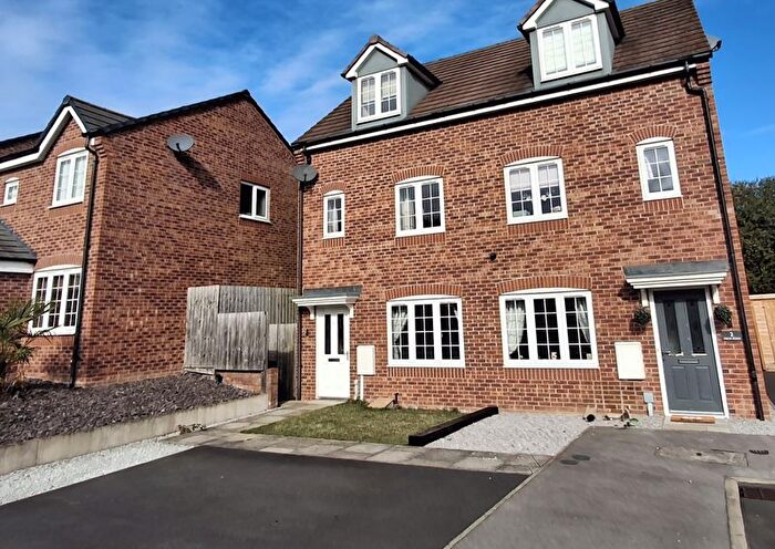 3 Bedroom Property To Rent In Freya Road, Ollerton, Newark, NG22