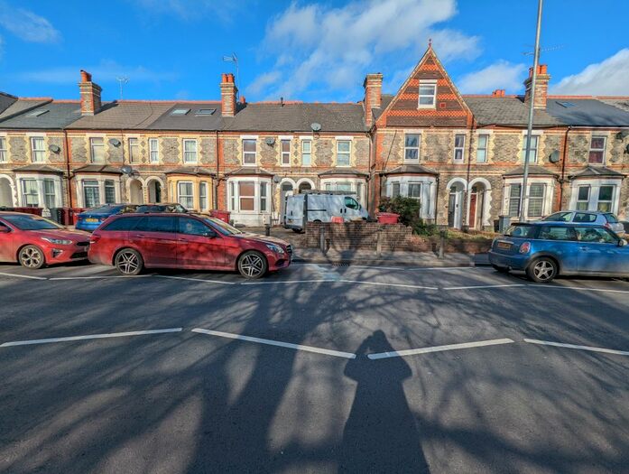 4 Bedroom Terraced House To Rent In London Road, Reading, RG1