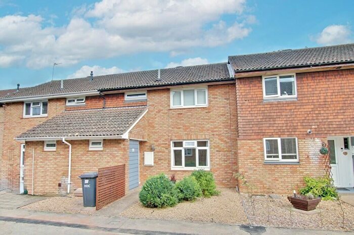 4 Bedroom Terraced House For Sale In Flaxen Walk, Warboys, Huntingdon, PE28