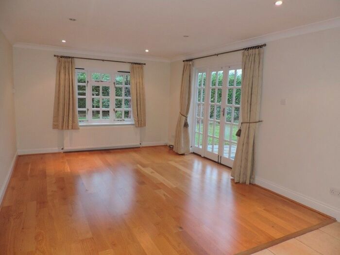 5 Bedroom Detached House To Rent In Pine Walk, Cobham, Surrey, KT11