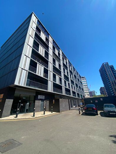 2 Bedroom Flat To Rent In Hub, Clive Passage, Birmingham, West Midlands, B4