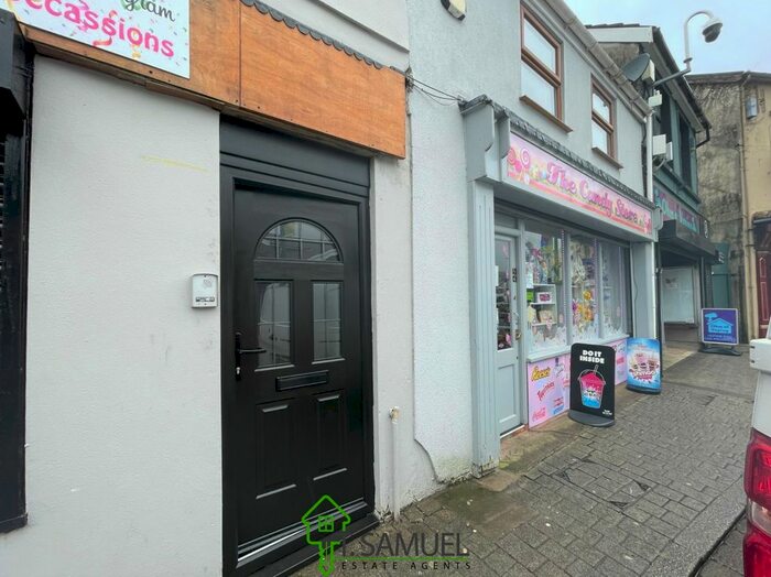 1 Bedroom Flat To Rent In Oxford Street, Mountain Ash, CF45