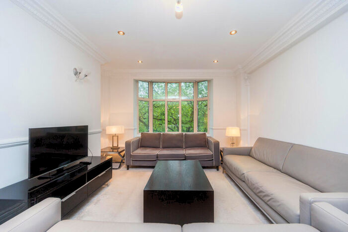 5 Bedroom Apartment To Rent In Park Road, London, NW8