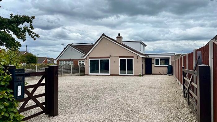 4 Bedroom Detached Bungalow For Sale In Wiltshire Avenue, Burton Upon Stather, DN15