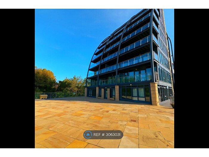 1 Bedroom Flat To Rent In Salts Mill Road, Shipley, BD17