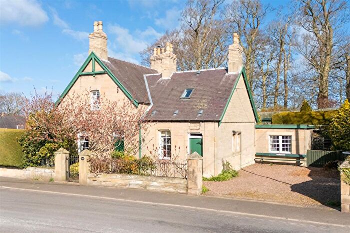 4 Bedroom Detached House For Sale In Beech House, Swinton, TD11