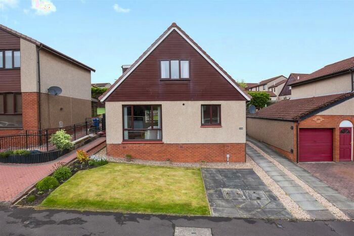 4 Bedroom Detached House For Sale In Bickram Crescent, Comrie, KY12