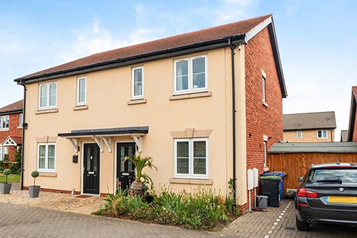 2 Bedroom Semi-Detached House For Sale In Acres Walk, Beck Row, IP28