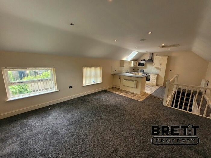 2 Bedroom Semi-Detached House To Rent In Old Railway Cottage, Victoria Road, Milford Haven, SA73