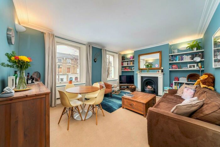2 Bedroom Apartment To Rent In Eastlake Road, Camberwell, London, SE5
