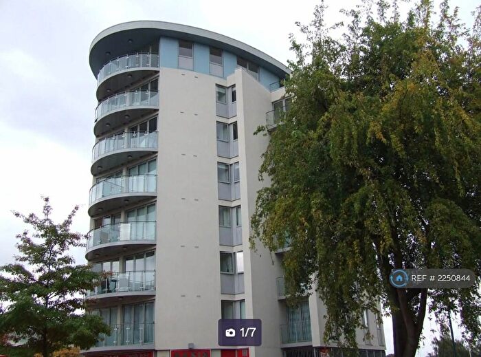 1 Bedroom Flat To Rent In Rubicon Court, Romford, RM1