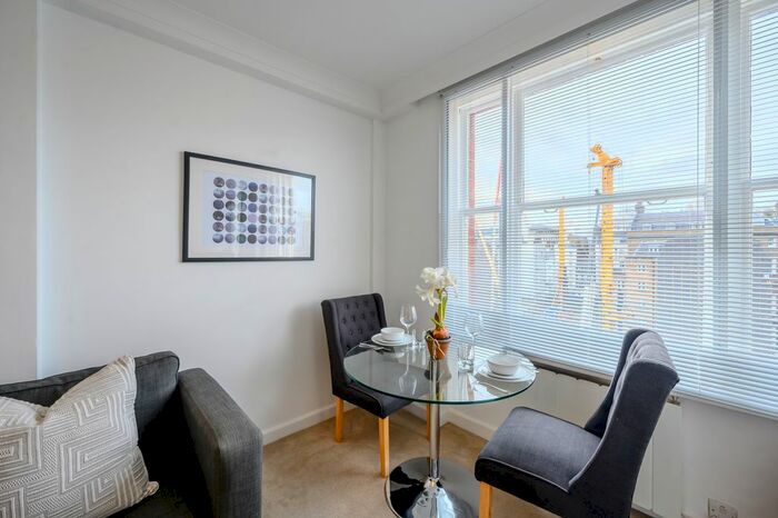 Studio To Rent In Hill Street, Mayfair, W1J