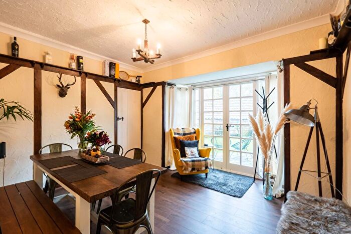 2 Bedroom Cottage For Sale In Box Trees Cottage, Sicklinghall, LS22