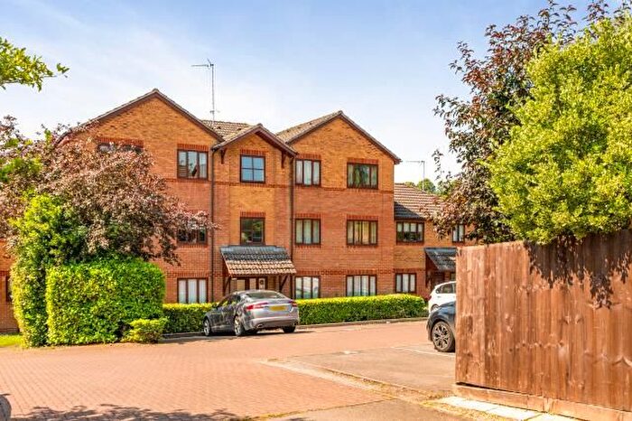 1 Bedroom Flat For Sale In Parklands, Banbury, OX16