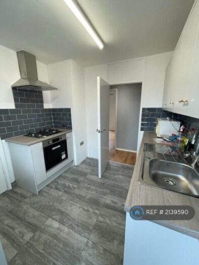 2 Bedroom Flat To Rent In Kings Drive, Brent, Wembley, HA9