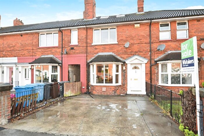 3 Bedroom Terraced House For Sale In Rosedale Grove, Hull, HU5